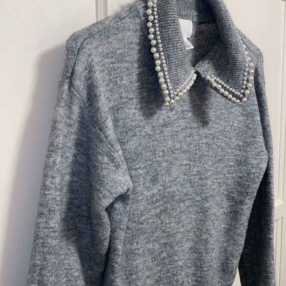H&M XS GRAY BEADED-COLLAR SWEATER - Picture 11 of 11